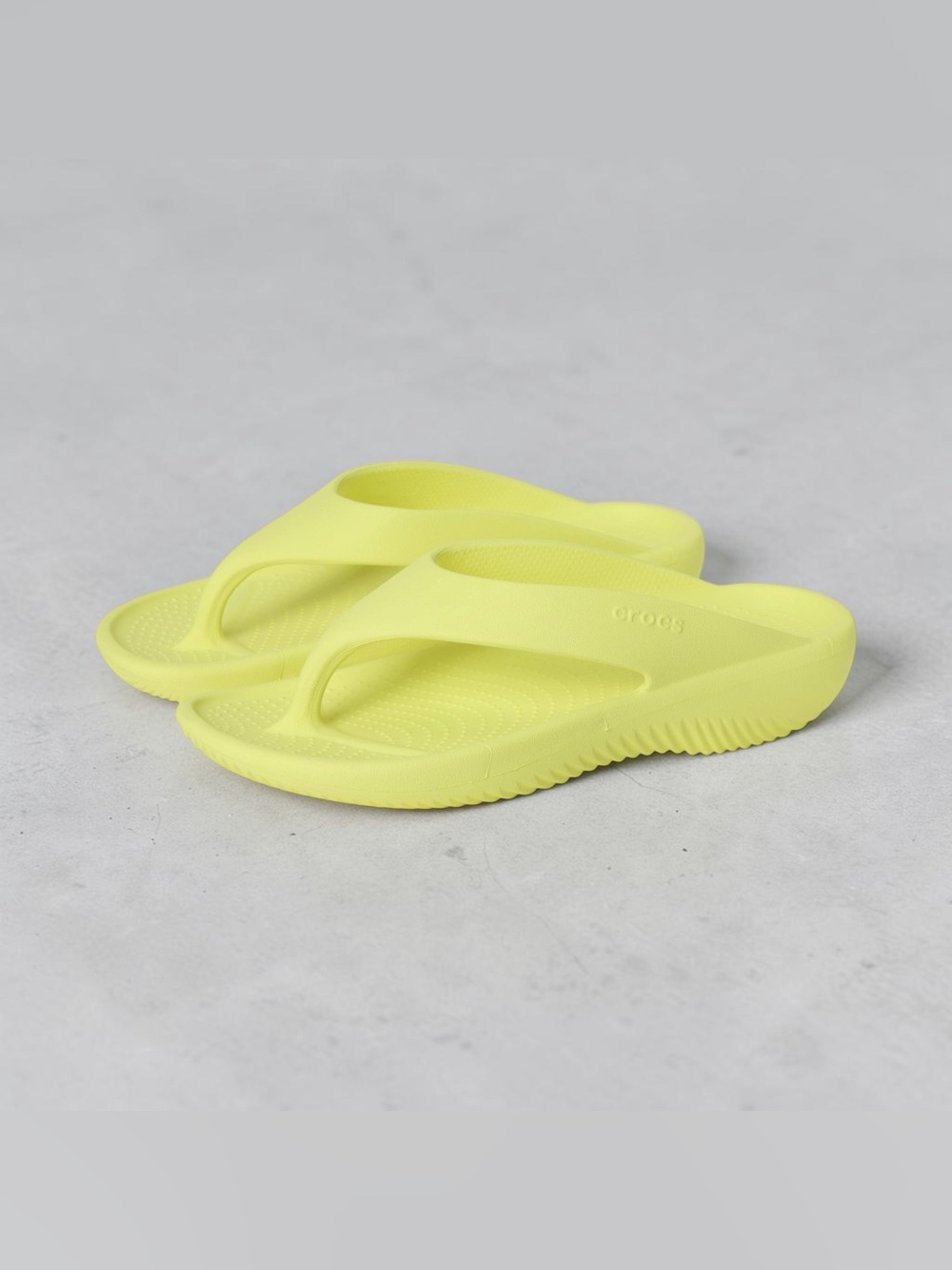 NWT Crocs Mellow Recovery Women's Flip Flop US Size 6